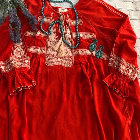 NWT, Umgee Embroidered Keyhole Dress with Tassel - Picture 8 of 8